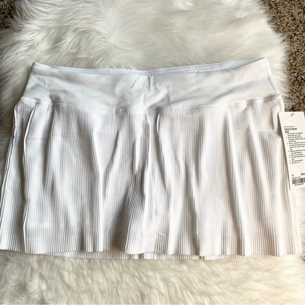 Lululemon Pleat to Street Mid-Rise Skirt Size 10 White WHT New